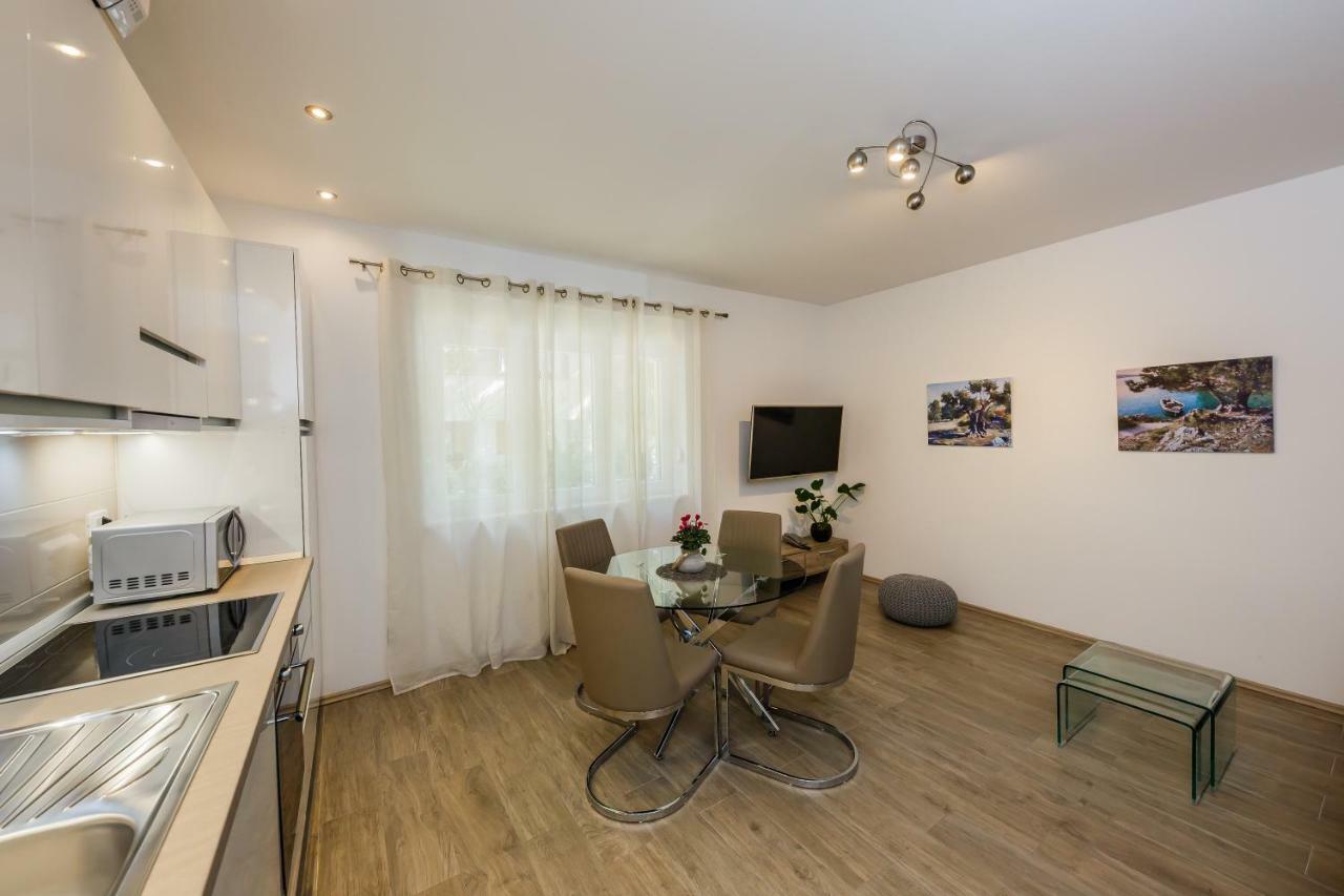 Ferienwohnung Olive Tree Split Exterior foto
