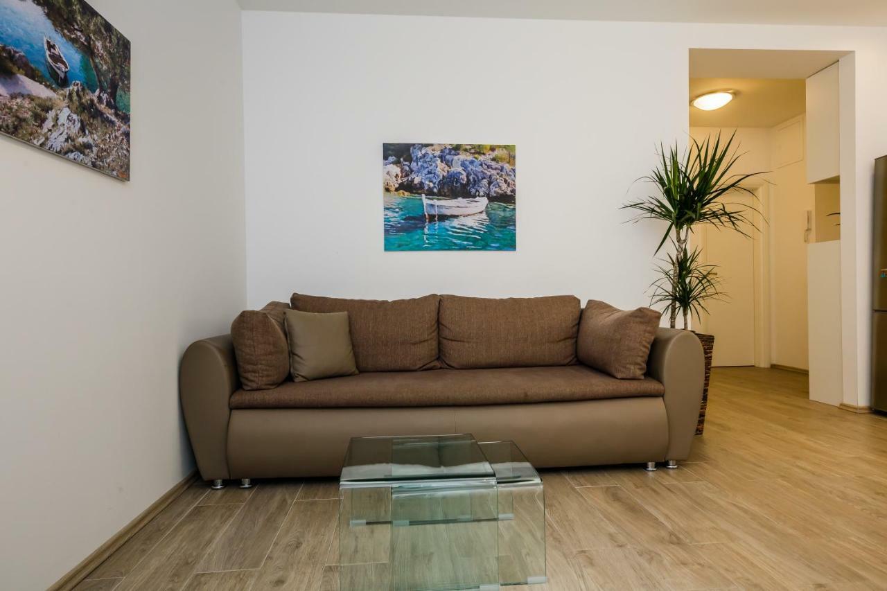 Ferienwohnung Olive Tree Split Exterior foto